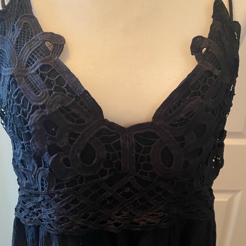 White Birch 1xl Black Sleeveless Blouse